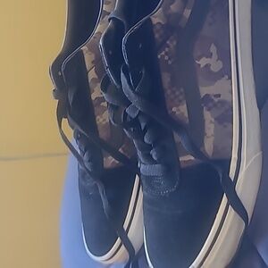 New mens Vans shoes